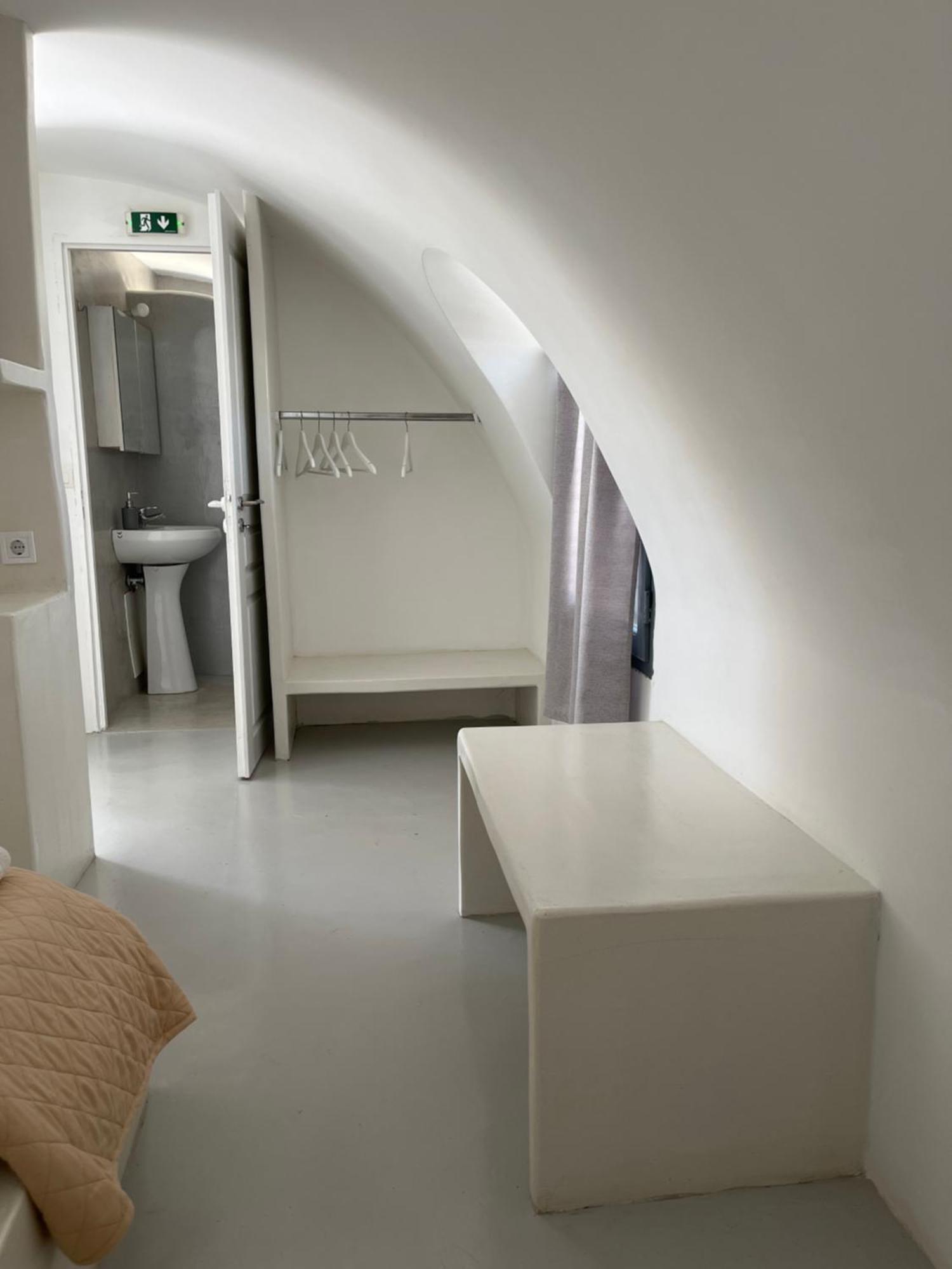 Leon Lux Apartments 佩里沃罗 外观 照片